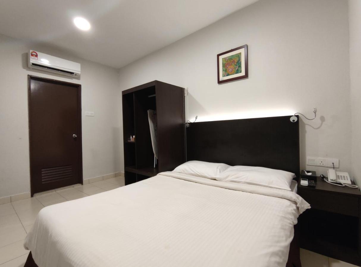 Hotel Desaru Penawar Экстерьер фото